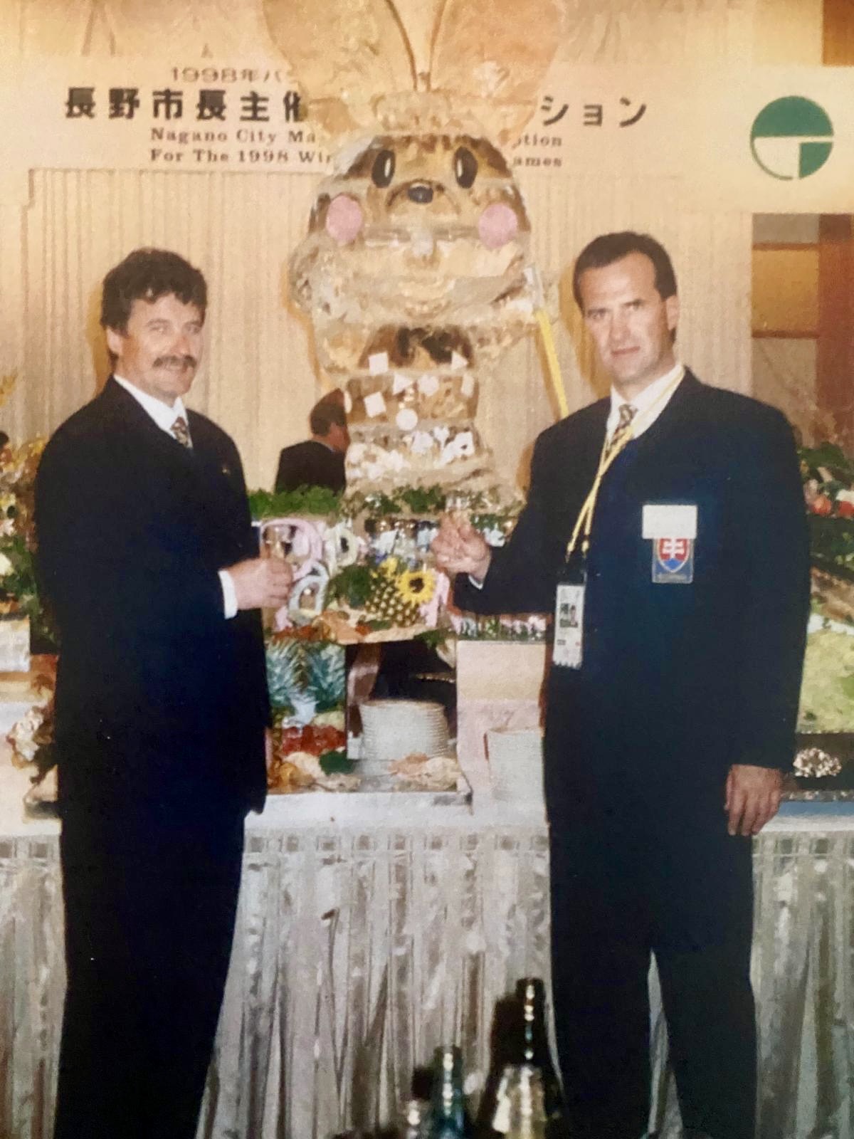 Gabriel Jamnický na slávnostnej recepcii v Naganu 1998